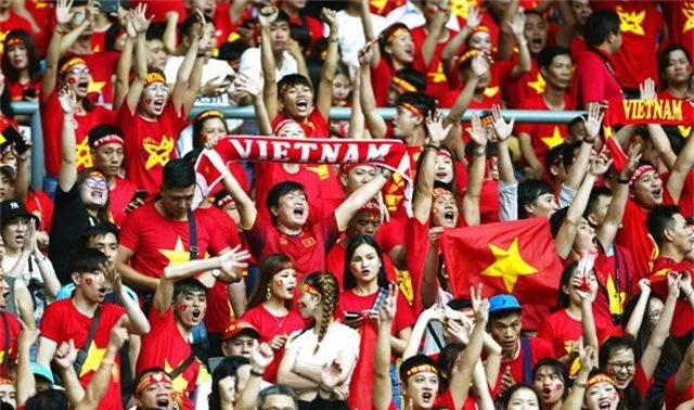 Những hình ảnh ấn tượng trong trận chung kết AFF Cup 2018: Kịch tính! - Ảnh 8.