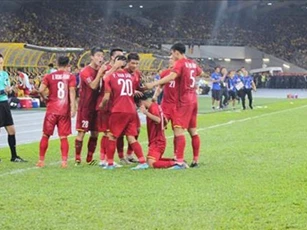 Tuyển Việt Nam được hứa thưởng gần 2 tỷ sau trận lượt đi chung kết AFF Cup 2018