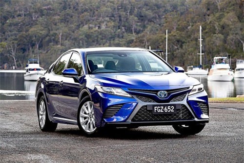 Top 10 thương hiệu ôtô bán chạy nhất tại Nhật Bản: Toyota ‘vô đối’