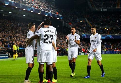 Man Utd gục ngã trên sân Mestalla của Valencia