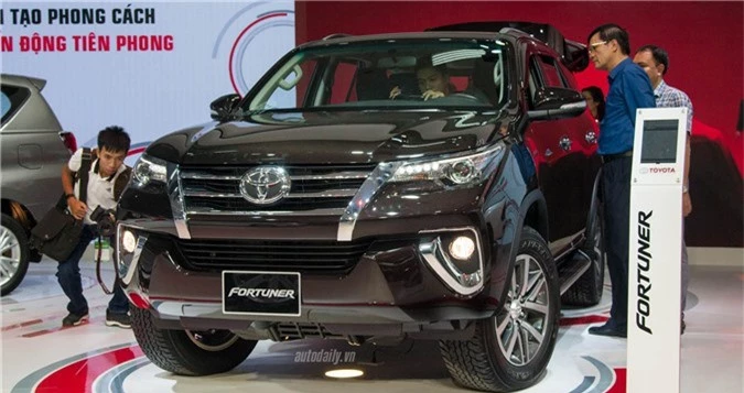 Toyota Fortuner.