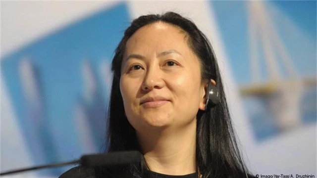  Giám đốc tài chính Huawei Mạnh Vãn Chu (Ảnh: AFP) 