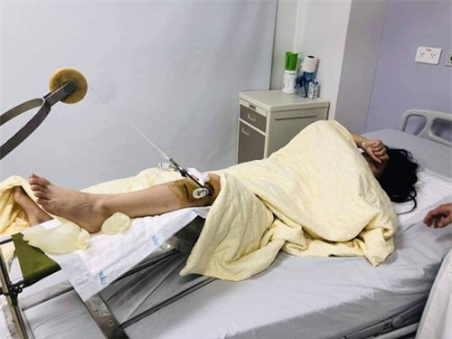 Nỗi lòng người bố có con gái bị xe Range Rover đâm nguy kịch rồi bỏ chạy