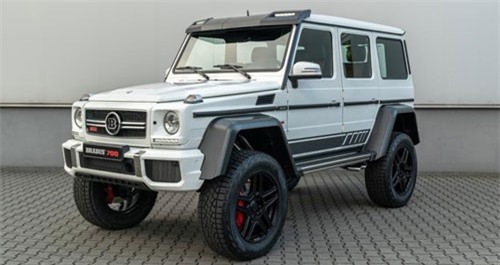 Lộ diện siêu phẩm Brabus 700 4x4 Squared mạnh 700 mã lực