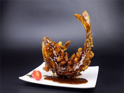 Món cá chiên giòn đẹp như nhà hàng tưởng không dễ mà dễ không tưởng