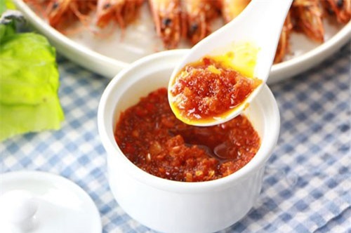 Clip: Hướng dẫn làm sa tế tôm ngon chuẩn vị tại nhà