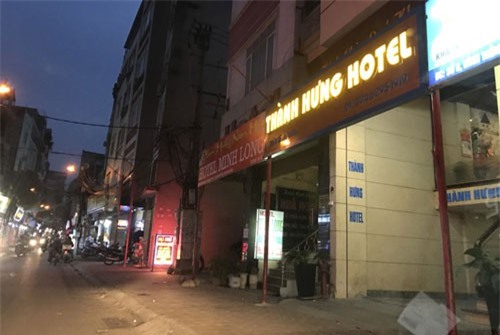 Nhà nghỉ quanh sân Mỹ Đình “cháy phòng", giá tiền triệu trước trận chung kết