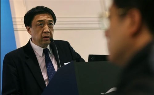 Quan tham Trung Quốc về nước tự thú sau 11 năm chạy trốn