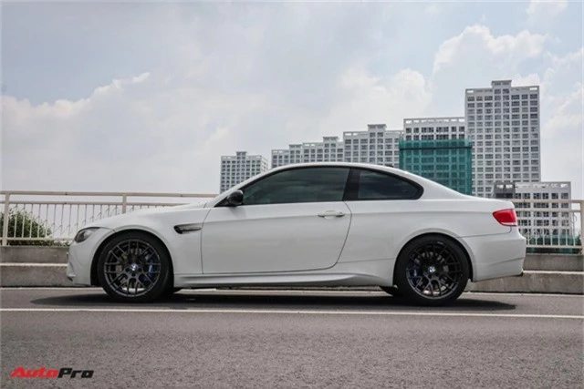 BMW M3 Coupe đời 2009 nhập Mỹ giá gần 1,4 tỷ đồng tại Việt Nam - Ảnh 4.