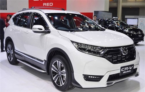 Honda CR-V rục rịch thêm phiên bản đặc biệt giới hạn 100 chiếc cho khách Việt chơi Tết
