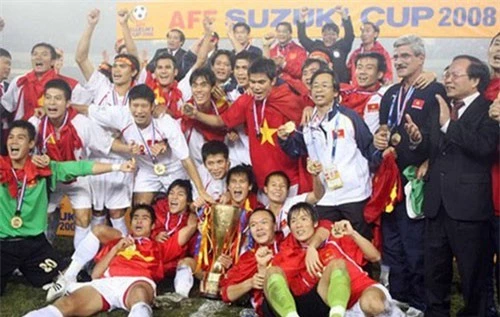 Cách đây tròn 10 năm, ĐT Việt Nam đã vô địch AFF Suzuki Cup 2008 cũng trên SVĐ Mỹ Đình