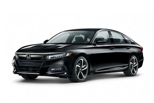 1. Honda Accord 2018 (giá khởi điểm: 23.570 USD).