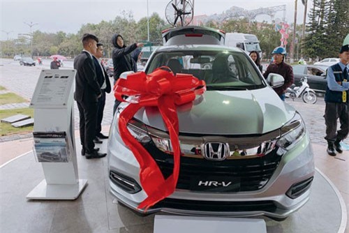 Thị trường xe trước Tết: Nhiều xe mới nhưng... ít lựa chọn 