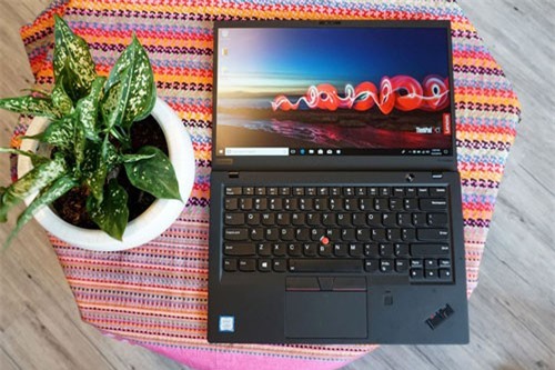 Đập hộp ThinkPad X1 Carbon Gen 6 giá 41,9 triệu đồng