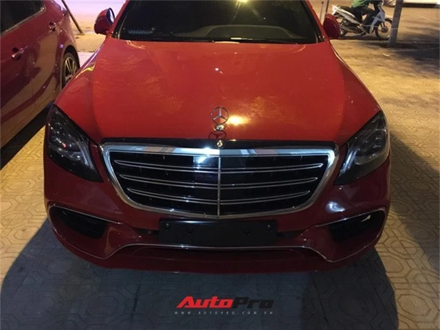 Mercedes-Benz S-Class độ phong cách cực dị - Ảnh 1.