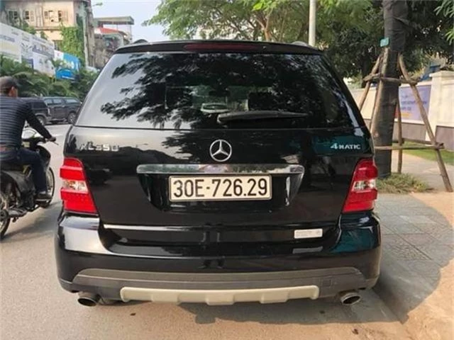 Mua SUV Mercedes-Benz với giá hơn 400 triệu đồng, chuyện lạ có thật trên thị trường xe cũ - Ảnh 2.