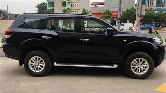 Trước ngày ra mắt, Nissan Terra phiên bản động cơ diesel lần đầu lộ diện tại Việt Nam, giá dự kiến 986 triệu đồng - Ảnh 2.