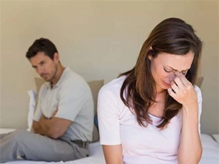 Con đường ngoại tình của người phụ nữ đang giãy giụa trong hôn nhân bế tắc