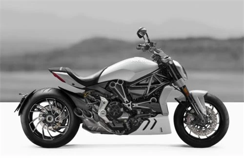 10. Ducati XDiavel S 2019 (giá khởi điểm: 24.295 USD).