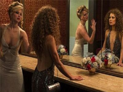 Những nụ hôn gây sốt do các sao 'tự biên, tự diễn'