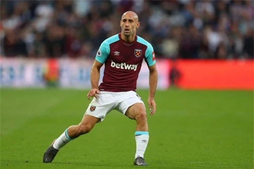 Hậu vệ phải: Pablo Zabaleta (West Ham).