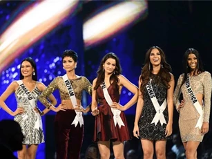 Không chỉ lọt Top 10 mà H'Hen Niê đã xuất sắc vào hẳn Top 5 chung cuộc Miss Universe 2018!