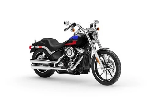 8. Harley-Davidson Low Ride 2019 (giá khởi điểm: 15.049 USD).