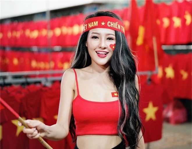 ngan 98 ban nude an mung tuyen viet nam vo dich aff cup 2018 hinh anh 3