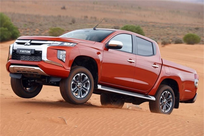 Mitsubishi Triton 2019.