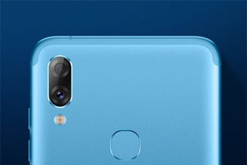 Smartphone chip S660, RAM 6 GB, 4 camera, giá 5 triệu