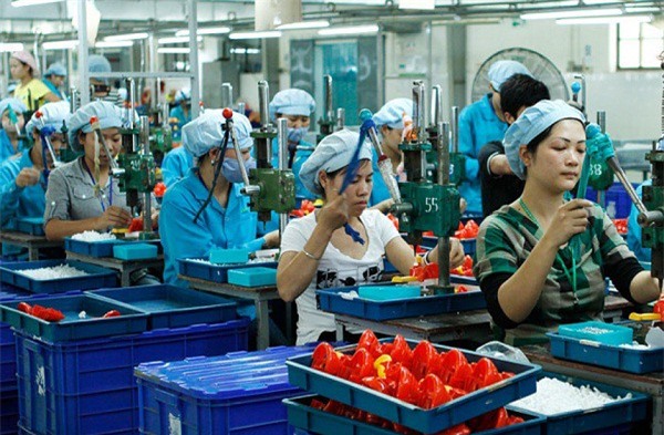 Hướng dẫn DNNVV tham gia chuỗi phân phối sản phẩm Việt Nam