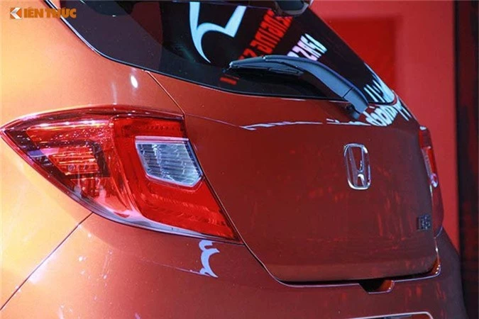 Honda Brio 2019 sap ban tai Viet Nam, dau Vinfast Fadil-Hinh-7