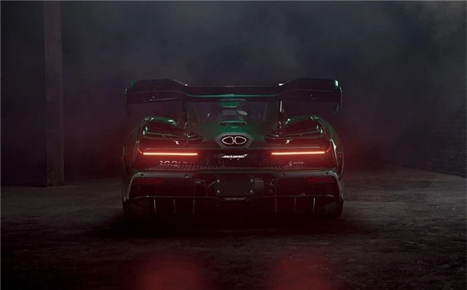 Ông trùm siêu xe Michael Fux lại tậu McLaren Senna màu cực độc ảnh 5