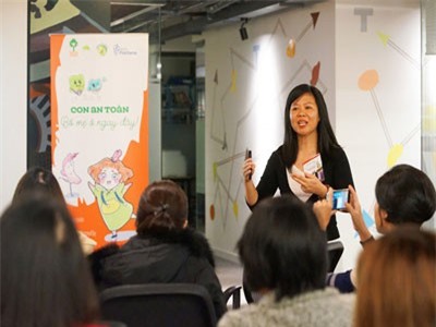 Bố mẹ vẫn ngại ngùng khi nói chuyện với con về phòng tránh xâm hại tình dục