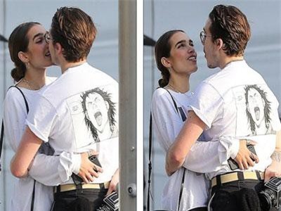 Brooklyn Beckham có bạn gái mới
