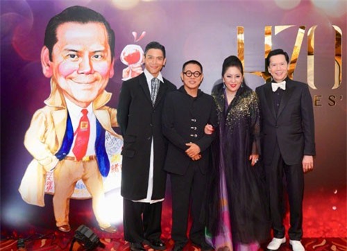 Tiệc sinh nhật trùm xã hội đen Hong Kong quy tụ dàn sao "khủng" chưa từng thấy