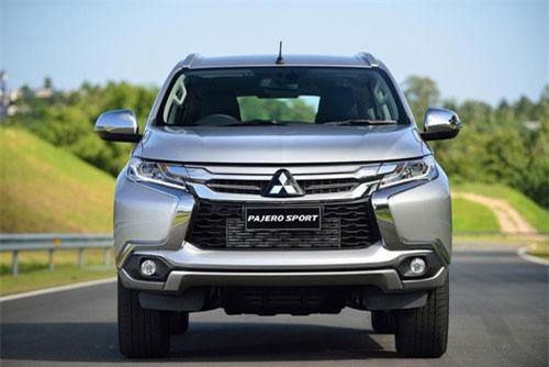Mitsubishi Pajero Sport bổ sung bản máy dầu, số sàn tại Việt Nam - Kỳ vọng mức giá rẻ cho người chạy dịch vụ