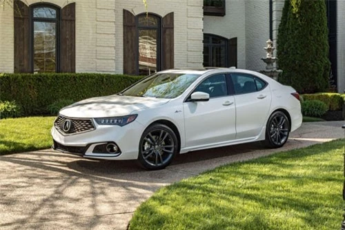 1. Acura TLX 2019 (giá khởi điểm: 33.995 USD).