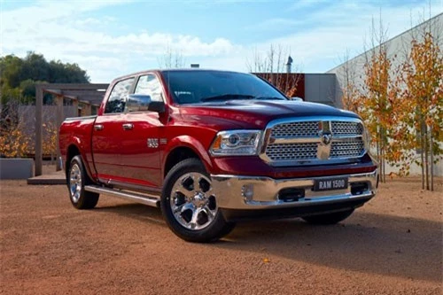 3. Ram Pickup (doanh số: 476.825 chiếc).