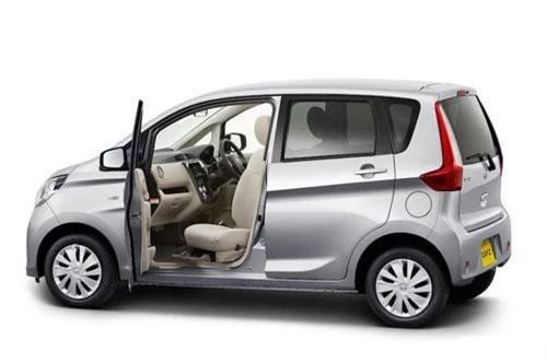 4. Nissan Dayz (doanh số: 11.420 chiếc).