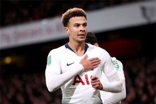 Tottenham ‘hất cẳng’ Arsenal khỏi League Cup