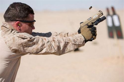 Điểm danh các loại súng ngắn, súng trường và súng máy của lục quân Mỹ