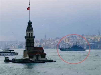 Tàu Nga chở vũ khí tiến về Syria giữa lúc Mỹ bắt đầu rút quân