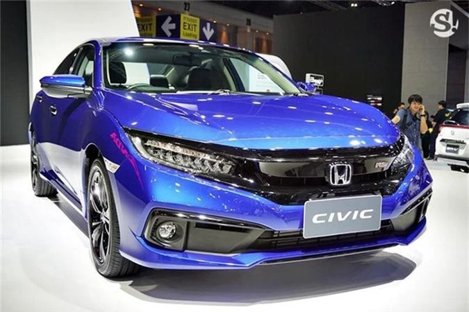 Dai ly ruc rich chao ban Honda Civic 2019 tai VN-Hinh-2