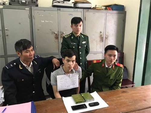 Nghệ An: Một cán bộ công an bị thương khi vây bắt kẻ buôn ma tuý