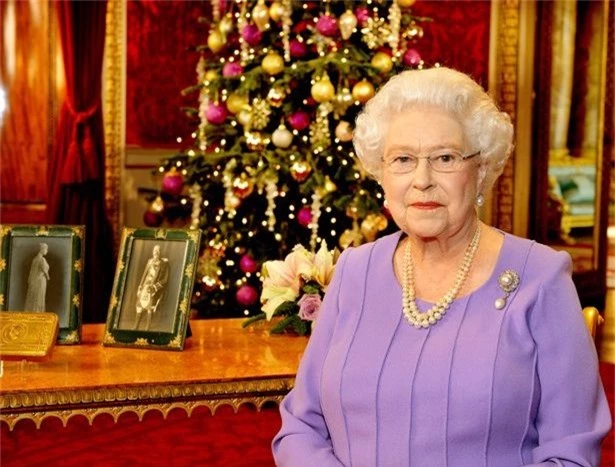 Các quy tắc trong ngày Giáng sinh của gia đình hoàng gia đều do Nữ hoàng Anh đặt ra.