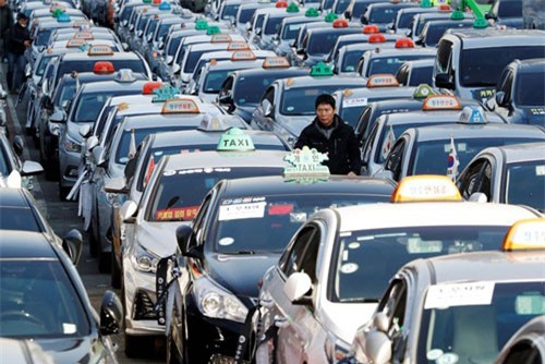 Hàn Quốc: 50.000 tài xế biểu tình phản đối taxi công nghệ