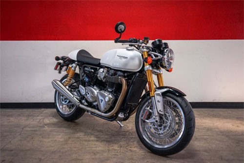 Chi tiết môtô giá 595 triệu đồng tại Việt Nam