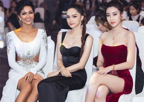 Hoa hậu Mỹ Linh đưa ra câu hỏi xoắn não: Tìm điểm chung giữa Hương Giang, Đỗ Mỹ Linh và H'Hen Niê