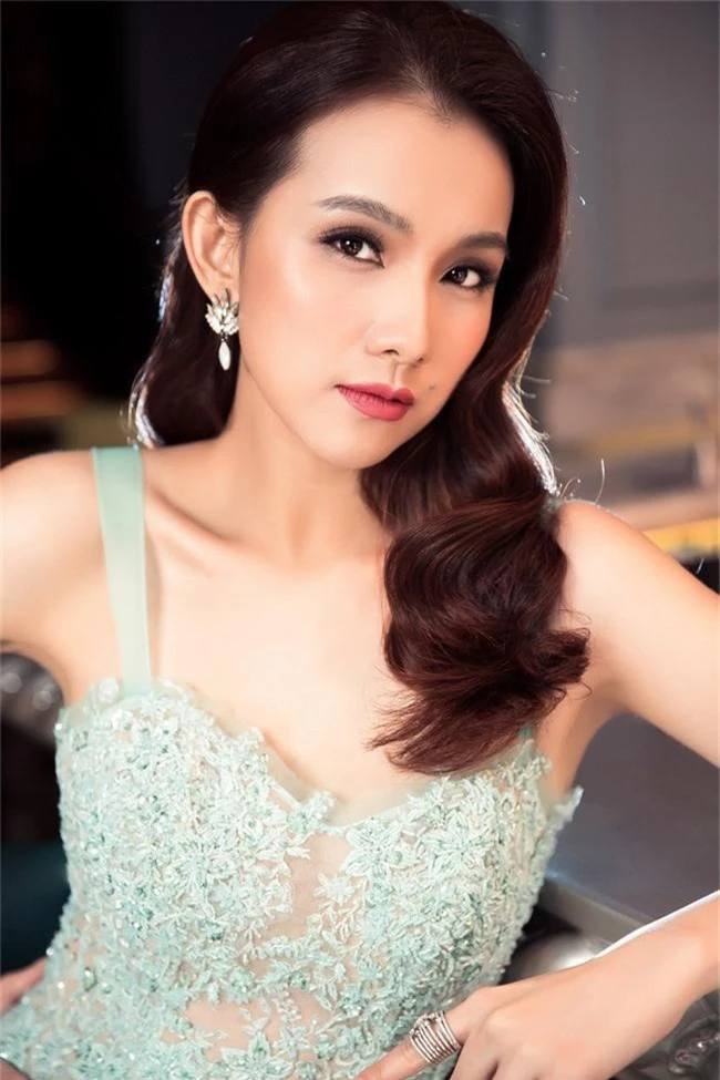 Hoa hậu Thùy Lâm khiến công chúng ngưỡng mộ với vẻ đẹp không góc chết sau 10 năm thi Hoa Hậu Hoàn Vũ - Ảnh 12.